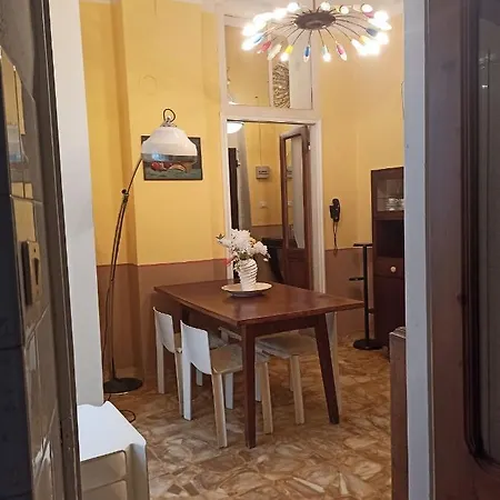 Silent Bay Historical Apartment